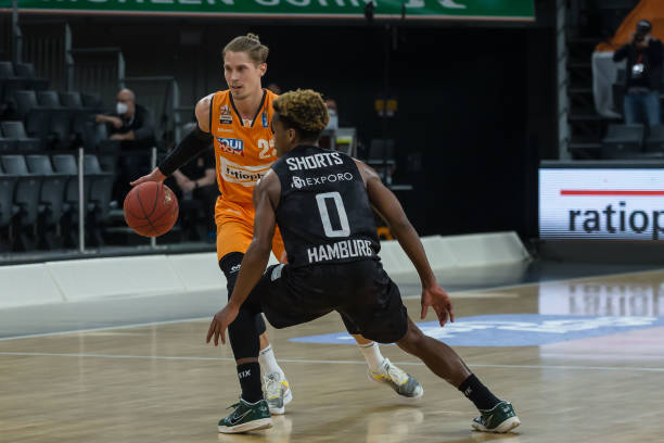 的幕后推力 的幕后推力