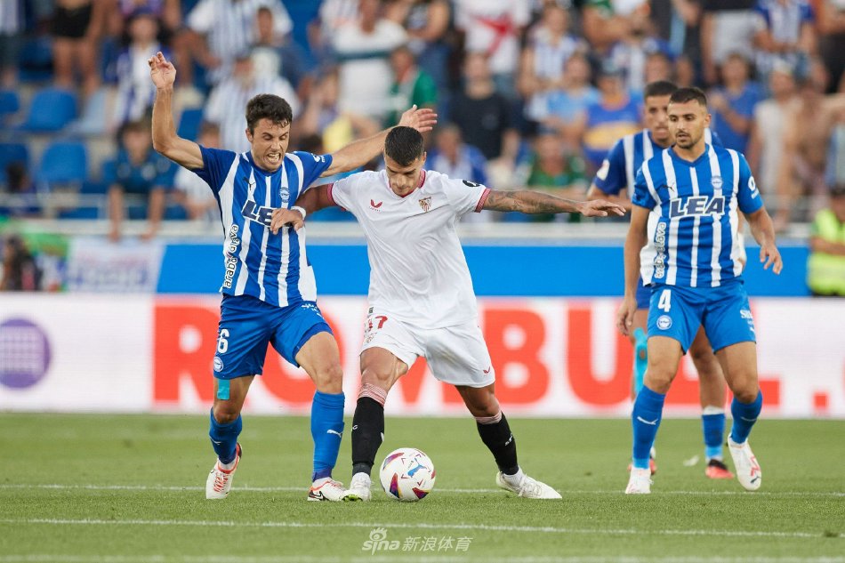 上座人数达 上座人数达