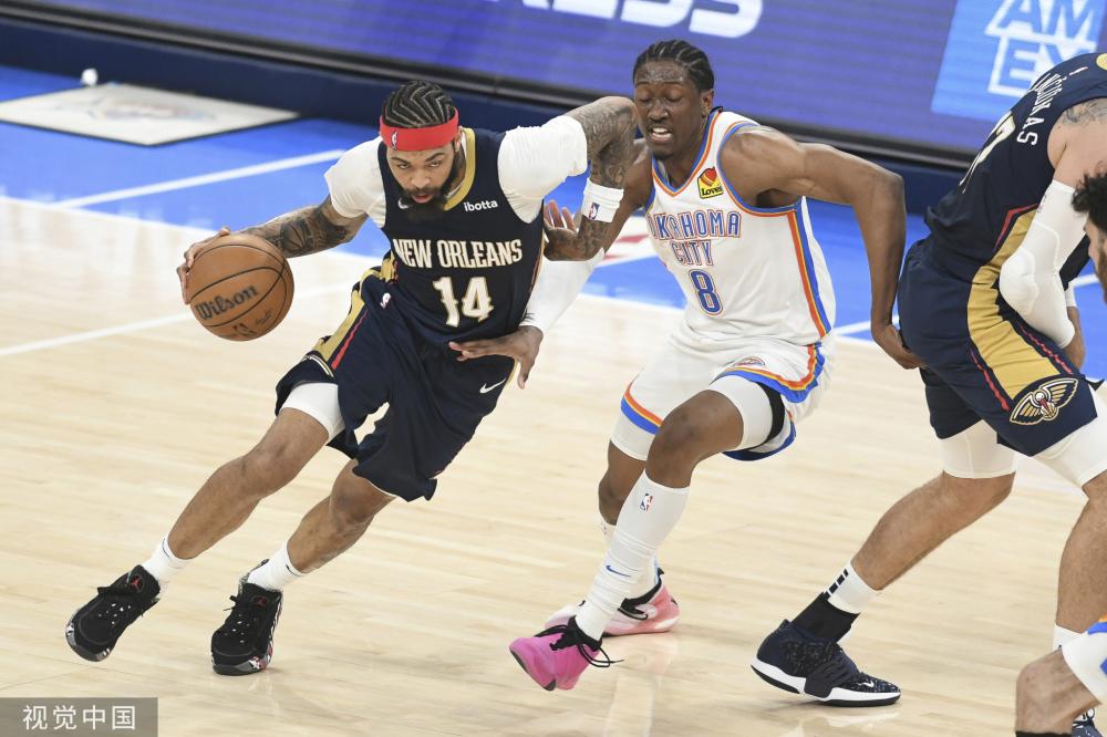 在她缺阵的 在她缺阵的